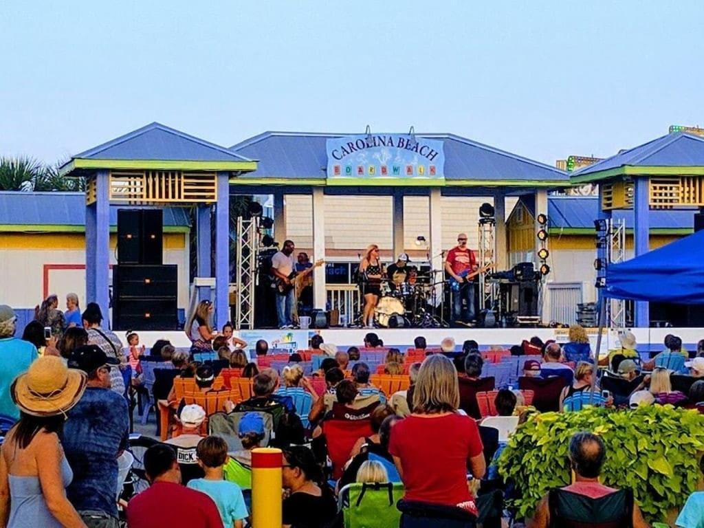Beach Harbour 16 @ The Carolina Beach Boardwalk - Full Remodel! Buitenkant foto